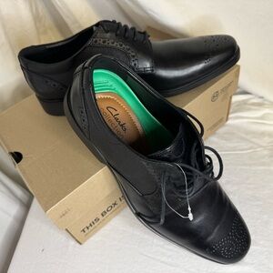 Clarks extreme comfy dress shoe